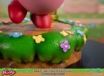 KIRBY™ – KIRBY AND THE GOAL DOOR PVC STATUE - Image 3
